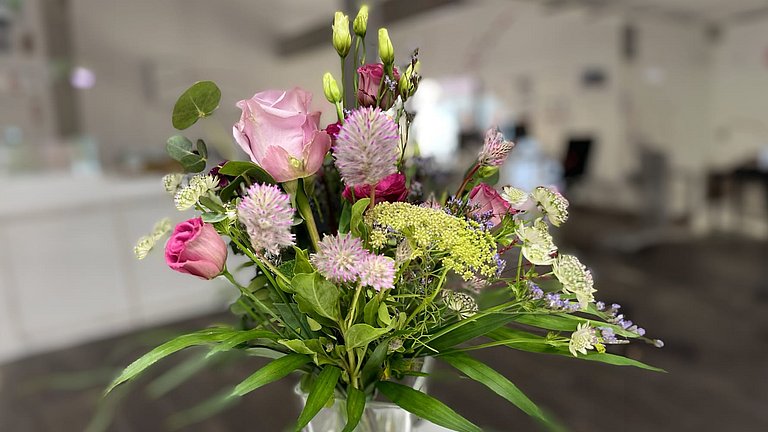 Heute versenden wir virtuelle Blumen zum Weltfrauentag!