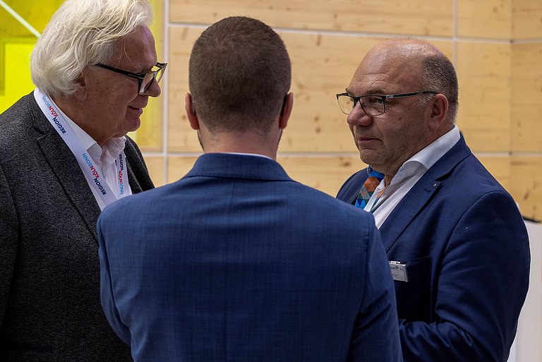 Persönlicher Gesprächstermin auf der EXPO REAL 2025 mit Ronny Erfurt von phase 10 ©David Nuglisch